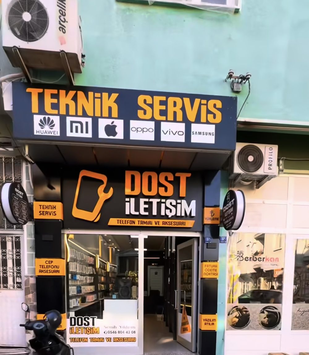 Dost İletişim dükkanı gündüz